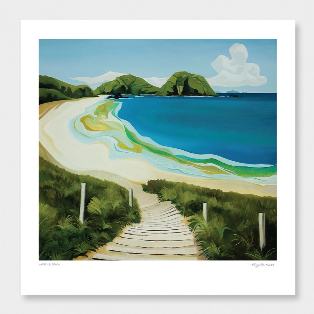 Matapouri Beach Art Print by Guy Harkness