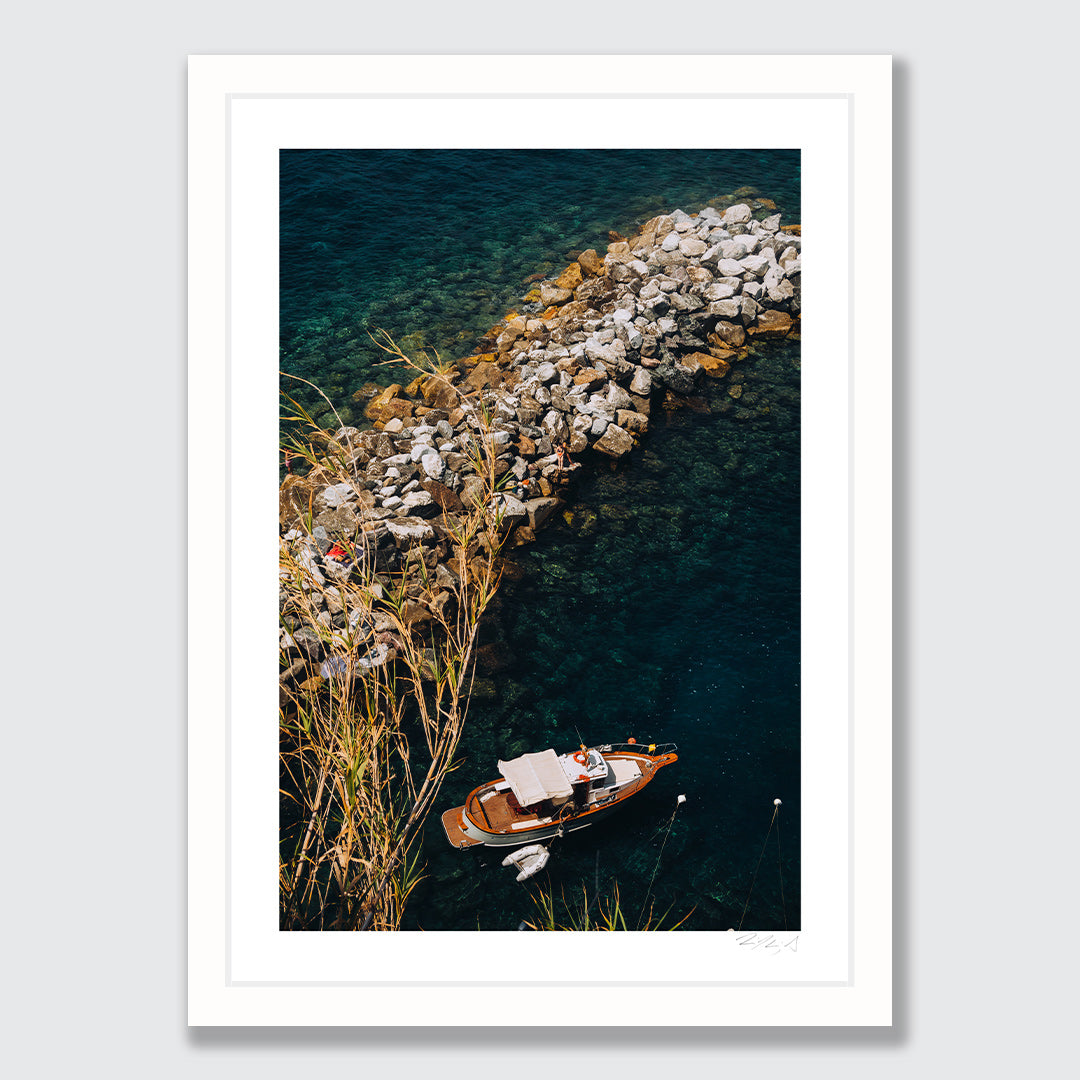 Barca Riomaggiore Art Print by Jessica Higueras