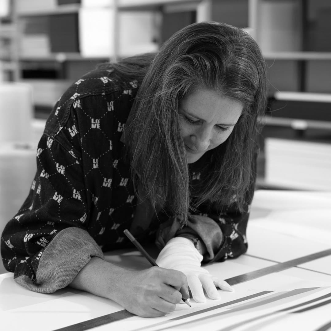 sarah-parkinson-artist-portrait